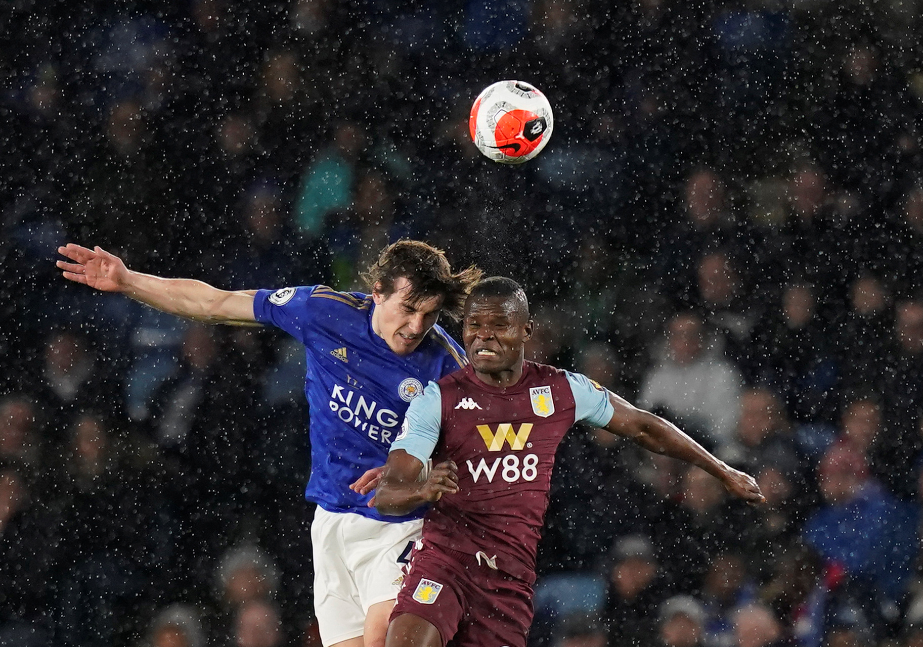 赛中始终保 赛中始终保